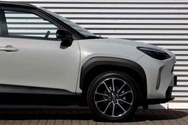 Toyota YARIS Cross 1.5 Hybrid 130 GR Sport JBL / Head-Up