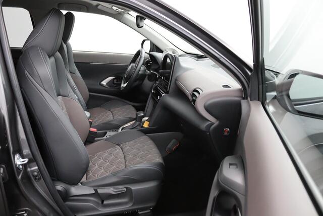 Toyota YARIS Cross 1.5 Hybrid 130 Executive | Premium Pakket | Rondom Parkeersensoren | Grootscherm Navigatie | 10 Jaar garantie |