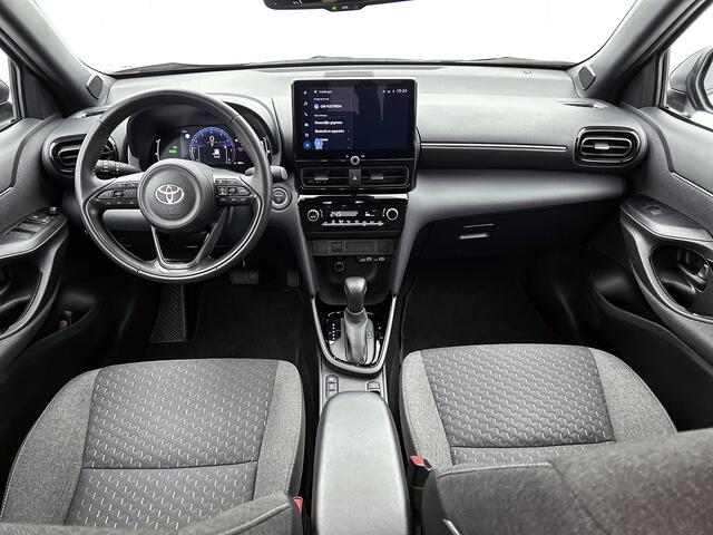 Toyota YARIS Cross 1.5 Hybrid Adventure | Parkeersensoren | Climate Control | Adaptive Cruise Control | Apple Carplay -/ Android Auto |