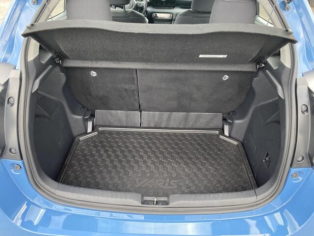 Toyota YARIS 1.5 Hybrid 115 Active Navigatie Apple Carplay/Android Auto, achteruitrij camera, adaptieve cruise control, parkeersensoren voor + achter