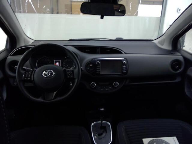 Toyota YARIS 1.5 VVT-I ACTIVE I AUTOMAAT I P-CAMERA I CRUISE CONTROL I CLIMATE CONTROL