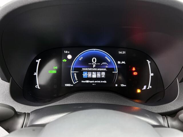 Toyota YARIS Cross 1.5 Hybrid 130 Dynamic Comfort Pack | STOEL + STUUR VERWARMING | BLINDSPOT |