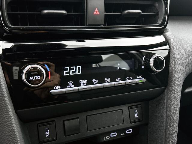 Toyota YARIS Cross 1.5 Hybrid 130 Dynamic Comfort Pack | STOEL + STUUR VERWARMING | BLINDSPOT |