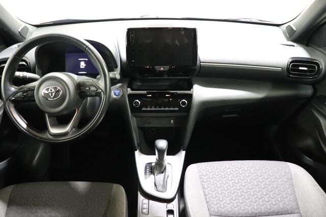 Toyota YARIS Cross 1.5 Hybrid First Edition, Afneembare Trekhaak, Apple Carplay / Android Auto, Climate Control, Camera!