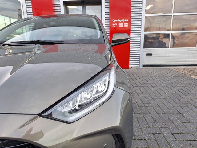 Toyota YARIS 1.5 Hybrid 115 Dynamic met Comfort Pack