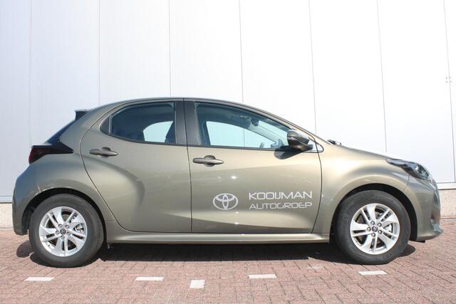 Toyota YARIS 1.5 Hybrid 115 Active