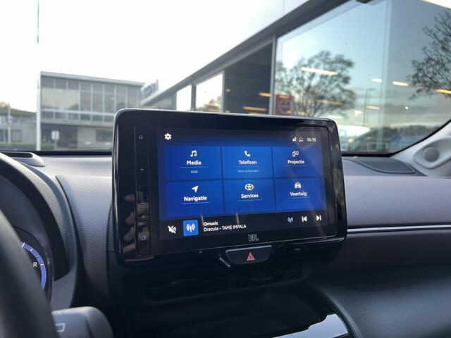 Toyota YARIS Cross 1.5 Hybrid Executive | Navigatie | Leder | BSM | Eerste eigenaar | Dealeronderhouden |