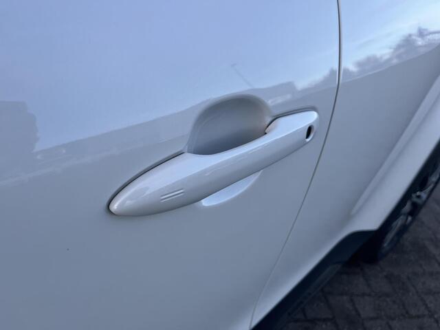 Toyota YARIS Cross 1.5 Hybrid Adventure 4WD | Navigatie | Apple CarPlay/Android auto | Achteruitrijcamera | Trekhaak