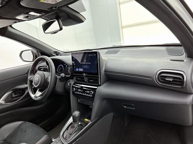 Toyota YARIS Cross 1.5 Hybrid 130 GR Sport | Navigatie | Panoramadak | JBL | BLS | PDC | Head-up |