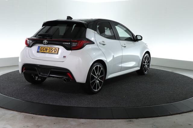 Toyota YARIS 1.5 Hybrid GR Sport | ADAP. CRUISE | STOEL-STUURVERW. |