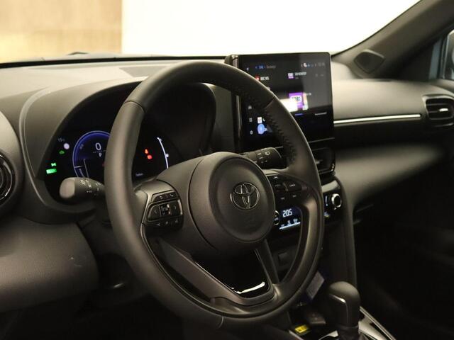 Toyota YARIS Cross 1.5 Hybrid 130 Dynamic Plus 130 PK - PARELMOER WIT - ADAPTIEVE CRUISE CONTROL - DODEHOEKDETECTIE - STUURWIELVERWARMING - CLIMATE CONTROL - APPLE CARPLAY/ANDROID AUTO - STOELVERWARMING VOORSTOELEN - PARKEERSENSOREN VOOR + ACHTER - EXTRA GETINT GLAS