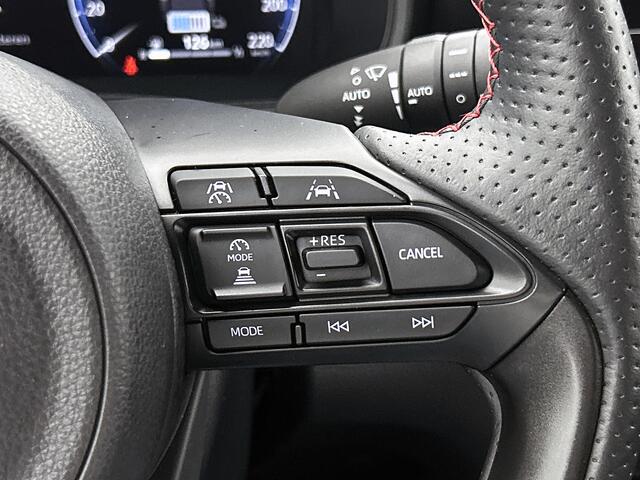 Toyota YARIS Cross 1.5 Hybrid 130 GR Sport | Premium uitgevoerd |