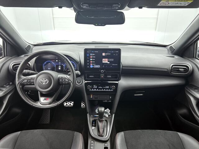 Toyota YARIS Cross 1.5 Hybrid 130 GR Sport | Premium uitgevoerd |