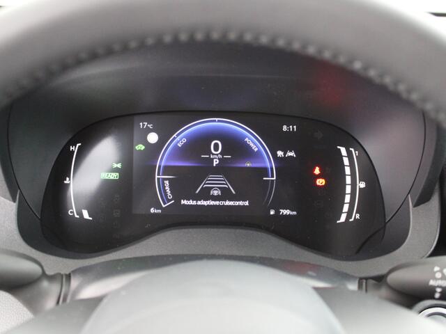 Toyota YARIS Cross 1.5 Hybrid 115 Dynamic Limited *NIEUW* | Apple Carplay/Android Auto | Dodehoekdetectie / Stoel-/Stuur verwarming | Parkeersensoren | Metaallak |