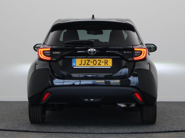 Toyota YARIS 1.5 Hybrid 115 Dynamic | Stoel en Stuurverwarming | Climate Control | Adaptieve Cruise Control | Achteruitrijcamera |