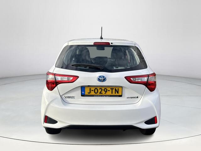 Toyota YARIS 1.5 Hybrid Design | 06-10141018 Voor meer informatie