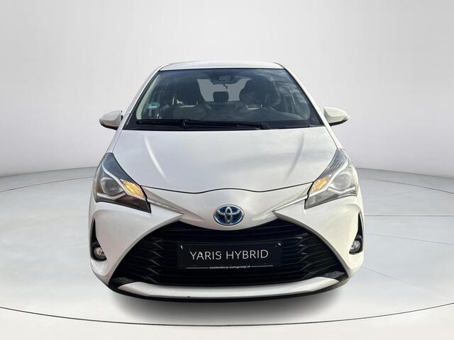 Toyota YARIS 1.5 Hybrid Design | 06-10141018 Voor meer informatie