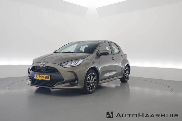 Toyota YARIS 1.5 Hybrid Dynamic | Navi by App | Camera | Keyless | Adapt. Cruise | Clima | All seasons