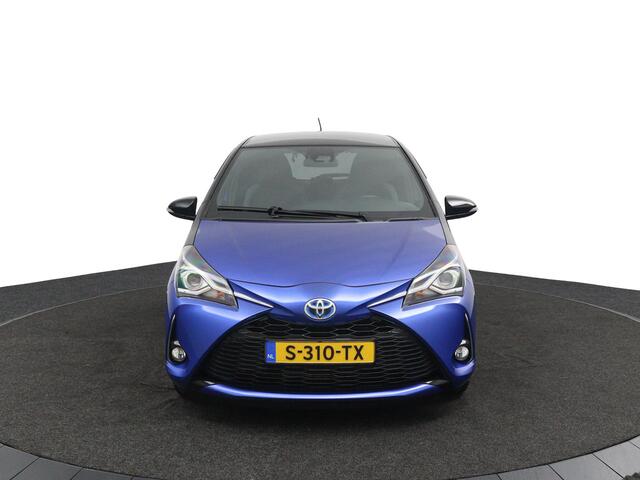 Toyota YARIS 1.5 Hybrid Bi-Tone | Led Verlichting | Achteruitrijcamera | Stoelverwarming | Keyless Start |