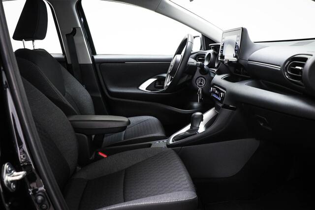 Toyota YARIS 1.5 Hybrid Dynamic | LED | DAB | APPLE | CAMERA