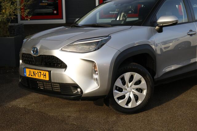 Toyota YARIS Cross 1.5 Hybrid Active All season banden | Car Play