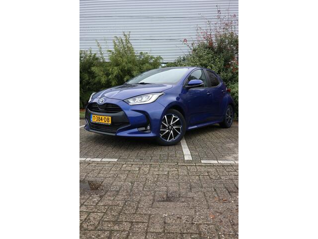 Toyota YARIS 1.5 Hybrid Comfort Automaat | camera | stoelverwarming | cruise ctrl