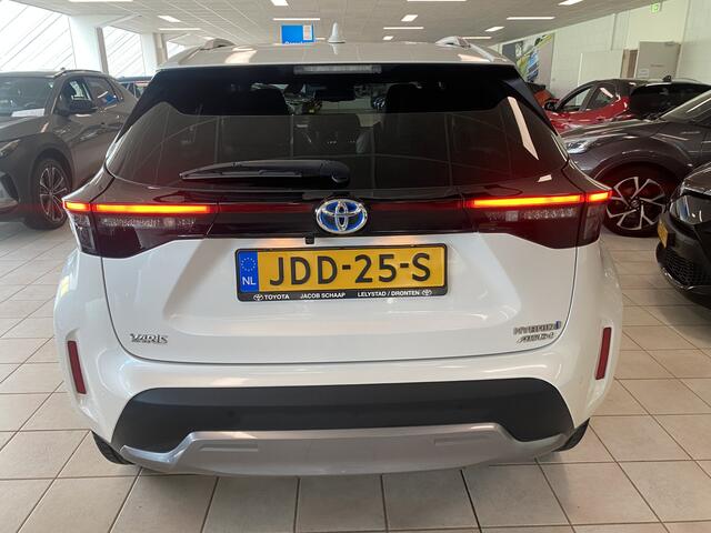 Toyota YARIS Cross 1.5 Hybrid Adventure AWD Limited Automaat 116pk | PDC voor en achter | Keyless entry | stoelverwarming |