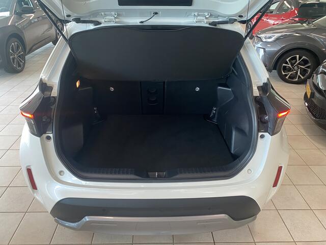 Toyota YARIS Cross 1.5 Hybrid Adventure AWD Limited Automaat 116pk | PDC voor en achter | Keyless entry | stoelverwarming |