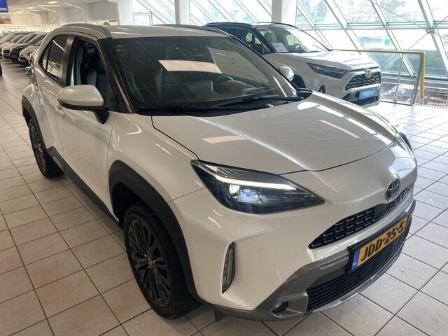 Toyota YARIS Cross 1.5 Hybrid Adventure AWD Limited Automaat 116pk | PDC voor en achter | Keyless entry | stoelverwarming |