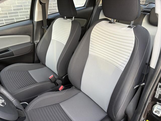 Toyota YARIS 1.5 Hybrid Active, navi, cruise, climate control