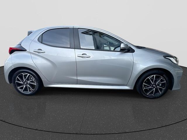 Toyota YARIS 1.5 Hybrid Dynamic | Rijklaar | 4 seizoen | AppleCarplay