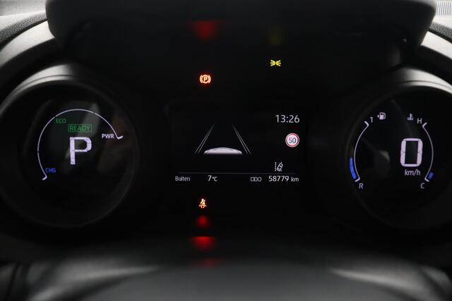 Toyota YARIS 1.5 Hybrid First Edition | Navigatie | LED verlichting | Keyless entry |