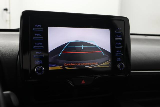 Toyota YARIS 1.5 Hybrid First Edition | Navigatie | LED verlichting | Keyless entry |