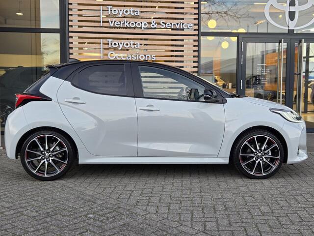 Toyota YARIS 1.5 Hybrid GR Sport | Rijklaar |trekhaak afneembaar