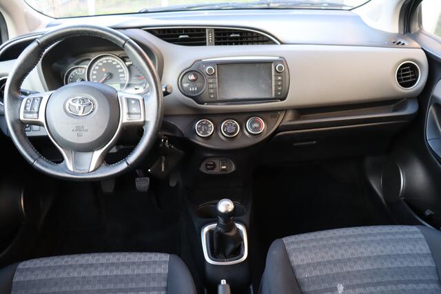Toyota YARIS 1.0 VVT-i Now, Airco, Prijs Is Rijklaar Inclusief 6 Maanden Garantie