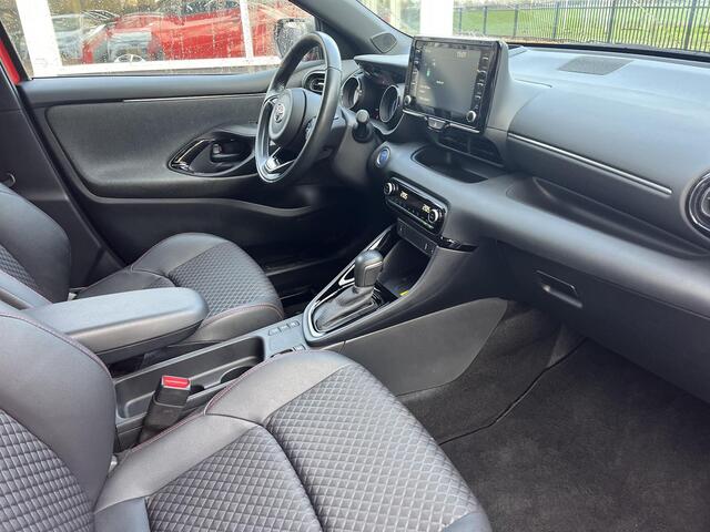 Toyota YARIS 1.5 Hybrid Executive | Apple Carplay/Android Auto | Stoel- en stuurwielverwaming