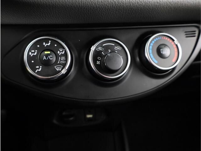 Toyota YARIS 1.0 VVT-i Connect | Apple Carplay -/ Android Auto | Parkeercamera | Airco |