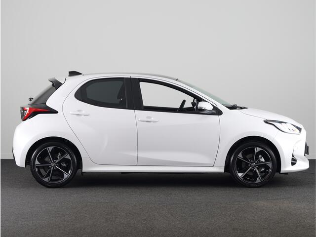 Toyota YARIS 1.5 Hybrid 130 Executive *NIEUW* | Direct leverbaar! | Premium Pack |