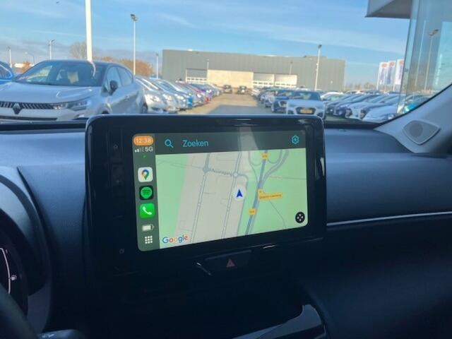 Toyota YARIS 1.5 Hybrid Active - camera - sensoren voor/achter - Navi