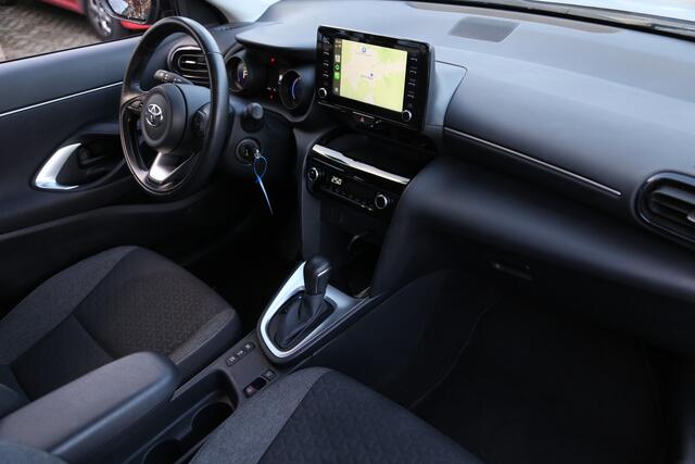 Toyota YARIS Cross 1.5 Hybrid Active Navi Carplay Camera ACC
