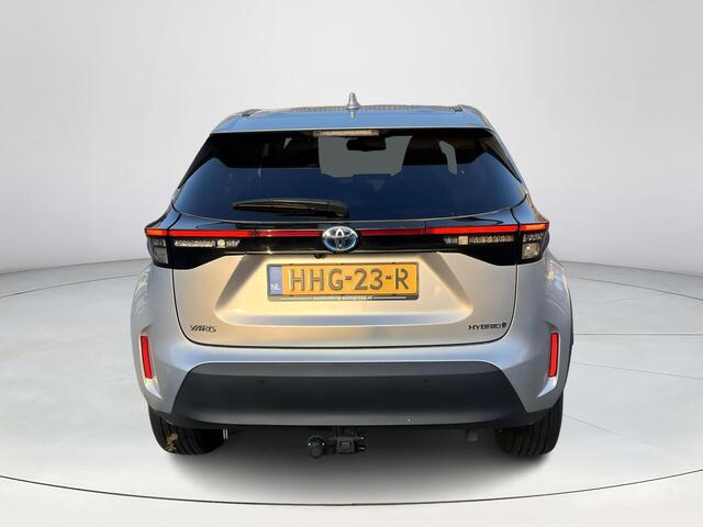 Toyota YARIS Cross 1.5 Hybrid Executive | Trekhaak | Panoramadak | Stoel- + stuurverwarming | Camera's rondom |