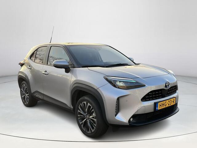 Toyota YARIS Cross 1.5 Hybrid Executive | Trekhaak | Panoramadak | Stoel- + stuurverwarming | Camera's rondom |