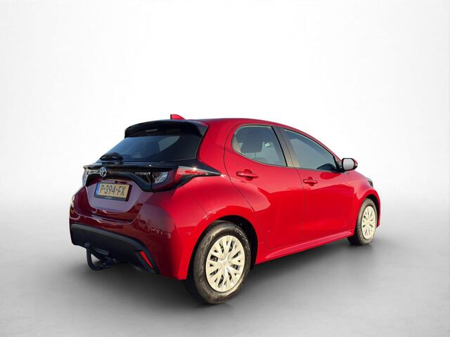 Toyota YARIS 1.5 Hybrid Active | Trekhaak |