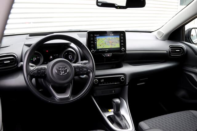 Toyota YARIS 1.5 Hybrid Style Iconic Head-Up / Safety Pack