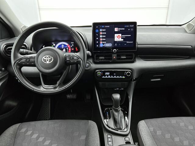 Toyota YARIS 1.5 Hybrid 115 First Edition | Navigatie | Cruise Control | Airco | Apple Carplay & Android Auto |