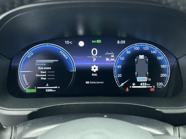 Toyota YARIS 1.5 Hybrid 130 Executive | JBL | Head-Up Display | Dodehoekdetectie | JBL | Sensoren V+A | Stuur + Stoelverwarming |