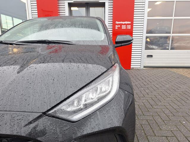 Toyota YARIS 1.5 Hybrid 115 Dynamic Limited met Comfort Pack