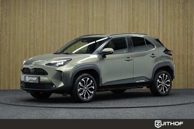Toyota YARIS Cross 1.5 Hybrid 115 First Edition | Nieuw uit voorraad Leverbaar! | Parkeerhulp | Adaptive-cruise | Navigatie | Stoelverwarming | Apple Carplay & Android Auto | Camera | Keyless