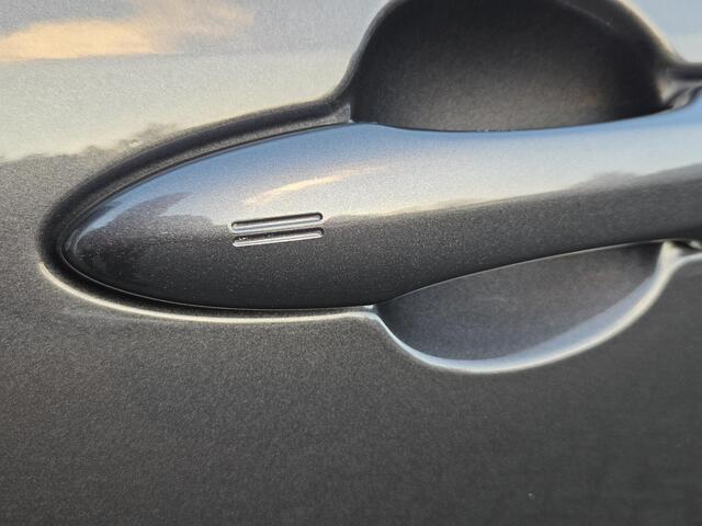 Toyota YARIS Cross 1.5 Hybrid 115 First Edition |RIJKLAAR