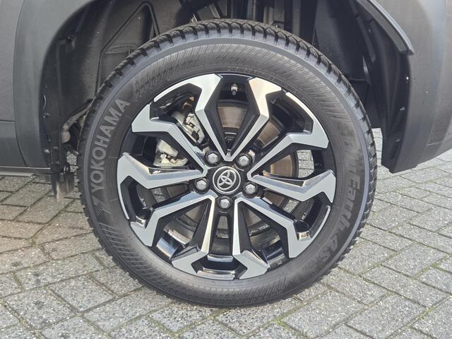 Toyota YARIS Cross 1.5 Hybrid 115 First Edition |RIJKLAAR
